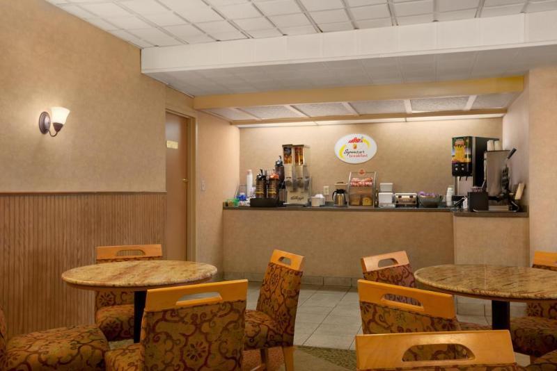 Fairbridge Inn Express Buffalo Airport Williamsville Exteriör bild